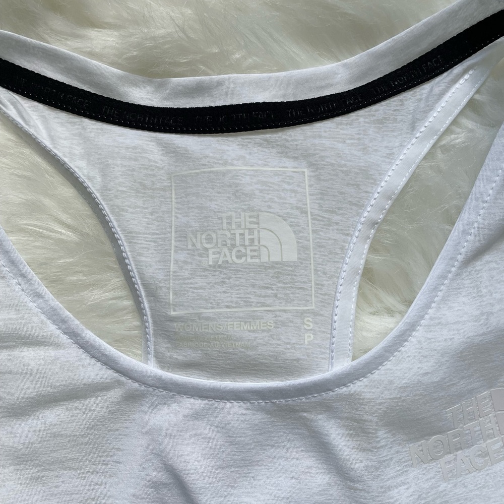 NWT - The North Face Sunriser Tank - Picture 7 of 12